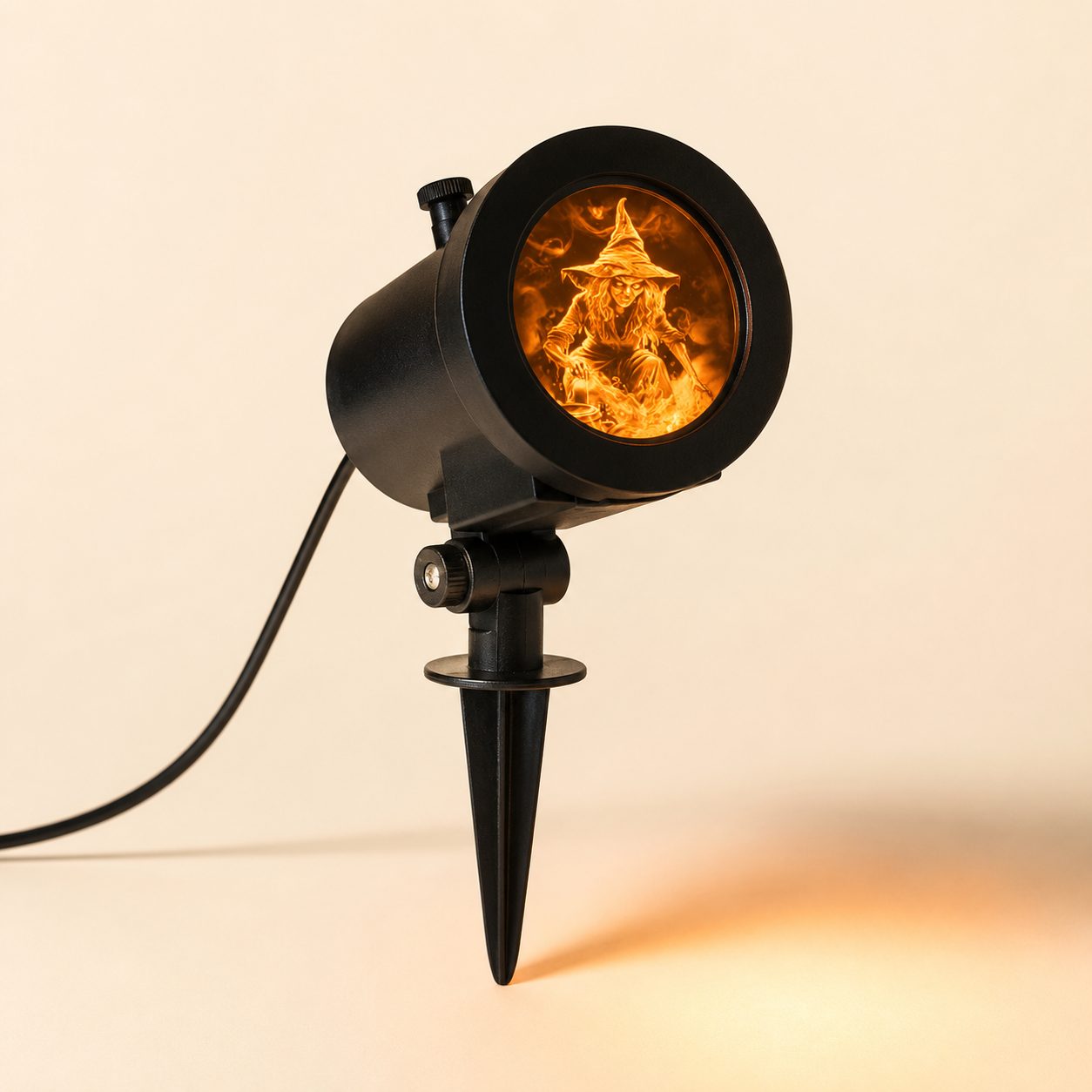 The stake-mounted projector, product view